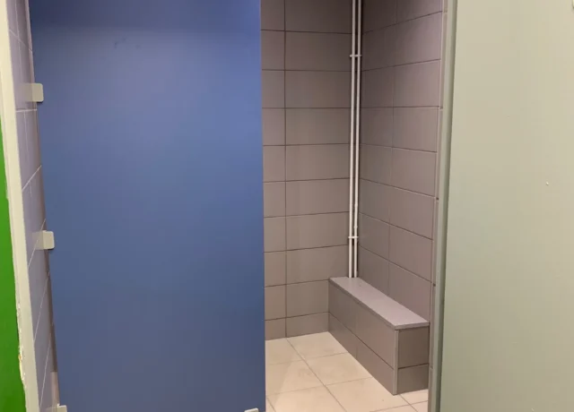projet oi manufacturing renovation vestiaires 01